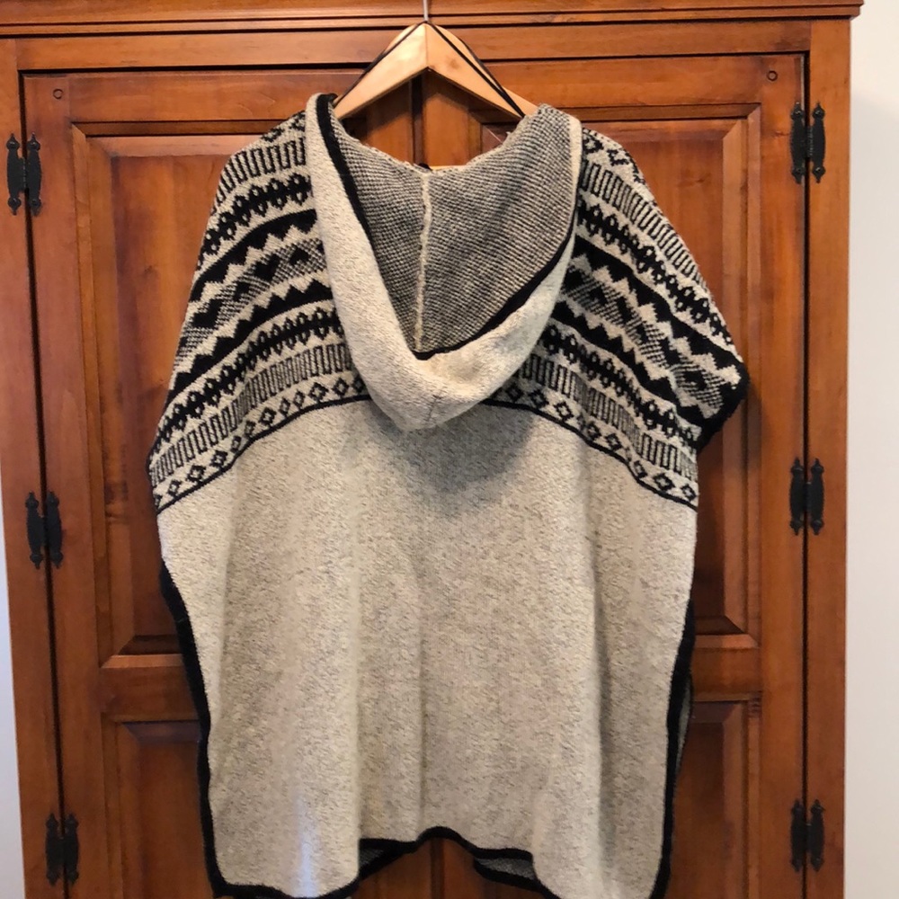 🎉HP🎉 hooded heavy sweater - Picture 2 of 4